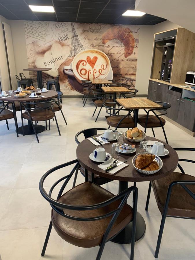Le Relais Du Velors Hotell Beaumont-en-Véron Eksteriør bilde