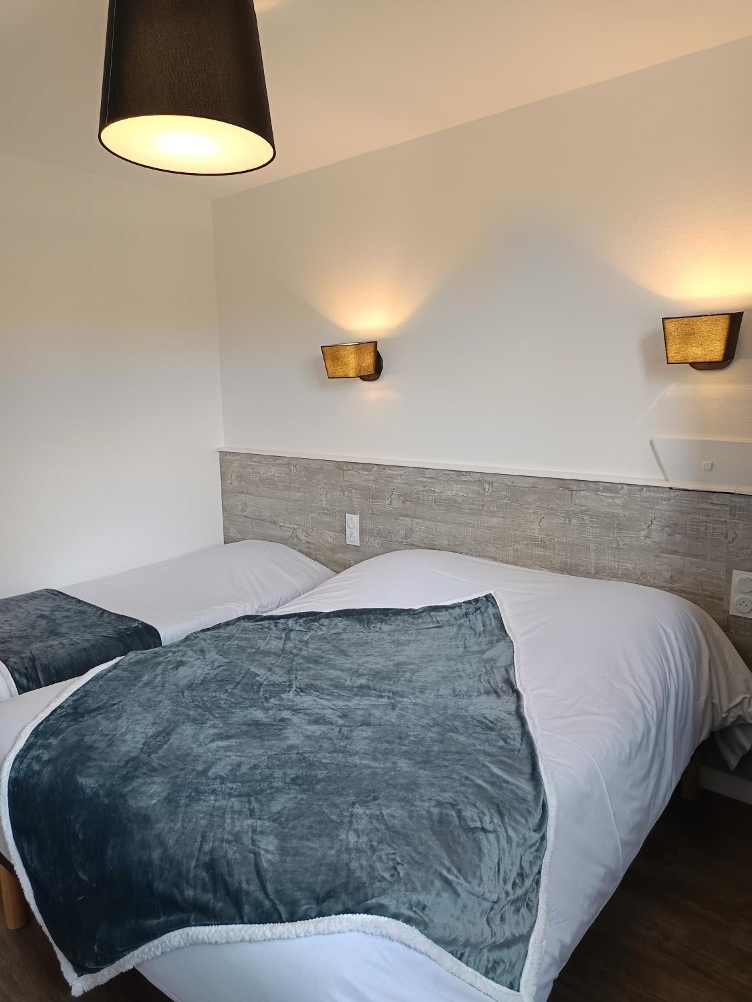 Le Relais Du Velors Hotell Beaumont-en-Véron Eksteriør bilde